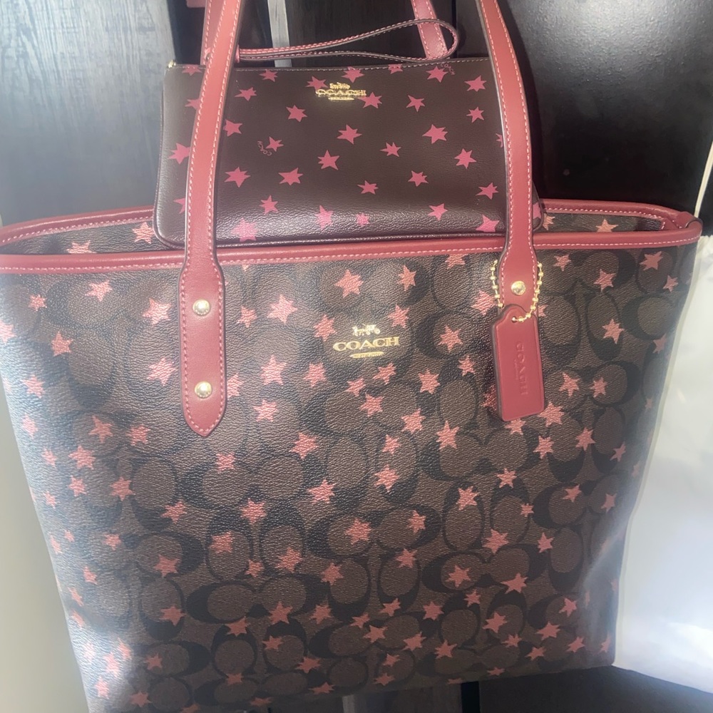Coach Star City Zip Tote and 6 card holder wristlet wallet